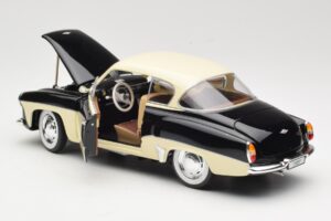 Wartburg 311 Coupe Must & Beež Revell 1:18 8419 Metall - pilt 5/8