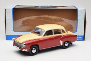 Wartburg 311 Dark Red Beige MCG 1:18 MCG18299 Metall - pilt 6/6