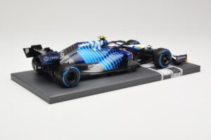 Williams Racing Mercedes FW43B #6 N. Latifi Belgian GP 2021 Minichamps 1:18 117211306 Metall - pilt 3/6