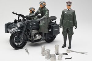 Zundapp KS 750 Külgkorv Walkure Schuco 1:10 450651900 Metall - pilt 2/7