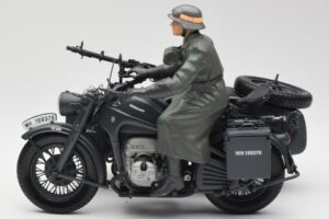 Zundapp KS 750 Külgkorv Walkure Schuco 1:10 450651900 Metall - pilt 4/7