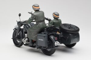 Zundapp KS 750 Külgkorv Walkure Schuco 1:10 450651900 Metall - pilt 6/7