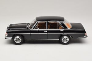 Mercedes 280 SE W108 Must Norev 1:18 183360 Metall - pilt 4/8