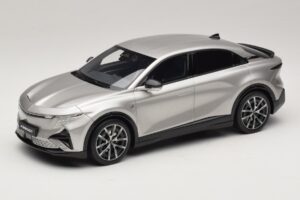 Alpine A390 GT Argent Mercure Otto 1:18 OT1318 Vaik