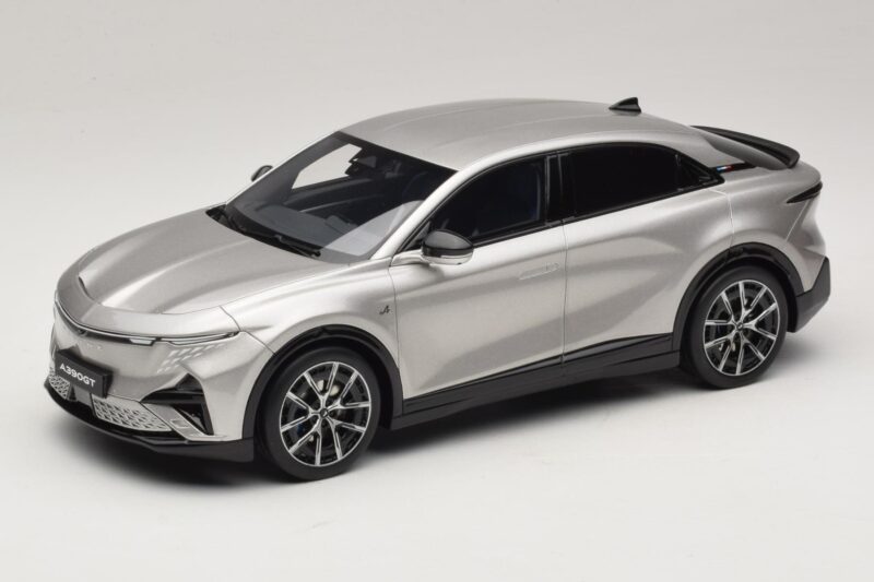 Alpine A390 GT Argent Mercure Otto 1:18 OT1318 Vaik