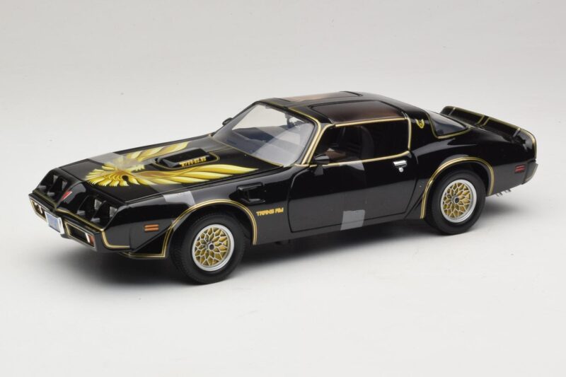 Pontiac Firebird Trans Am Kill Bill Movie Greenlight 1:18 12951 Metall
