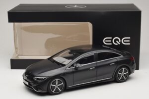 Mercedes EQE V295 Graphite Grey Magno NZG 1:18 B66961108 Metall - pilt 8/8