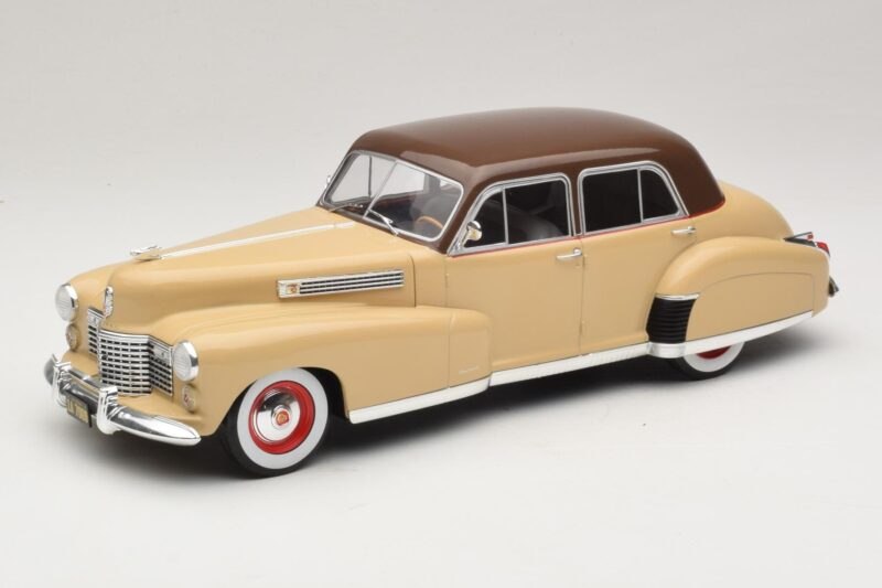 Cadillac Fleetwood Series 60 Special Beež MCG 1:18 MCG18656 Metall