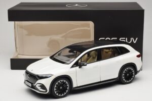 Mercedes EQS SUV X296 Manufaktur Diamond White NZG 1:18 B66960590 Metall - pilt 8/8