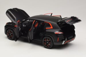 BMW XM G09 Matt Black Minichamps 1:18 110023301 Metall - pilt 5/8