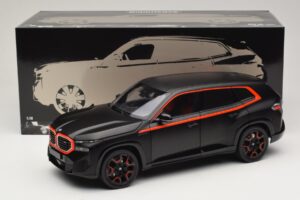 BMW XM G09 Matt Black Minichamps 1:18 110023301 Metall - pilt 8/8