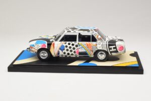 BMW 2500 E3 New Horizon Minichamps 1:18 155029204 Vaik - pilt 3/6