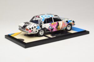 BMW 2500 E3 New Horizon Minichamps 1:18 155029204 Vaik - pilt 2/6