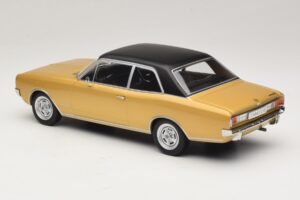 Opel Commodore A Beež MCG 1:18 MCG18559 Metall - pilt 5/6