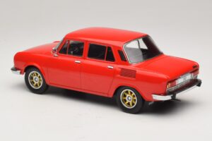 Skoda 100 Punane Kuldsed Veljed MCG 1:18 MCG18784 Metall - pilt 5/6