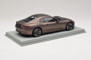 Maserati GranTurismo Trofeo Rame Folgore BBR 1:18 P18240AMAS Vaik - pilt 3/7