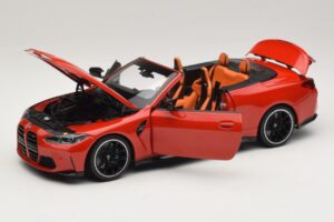 BMW M4 G83 Kabriolett Red Metallic Minichamps 1:18 110021030 Metall - pilt 2/8