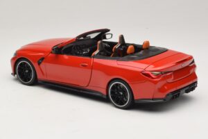BMW M4 G83 Kabriolett Red Metallic Minichamps 1:18 110021030 Metall - pilt 7/8