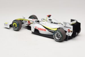Brawn GP BGP001 #22 J. Button Singapore GP 2009 Minichamps 1:18 180090222 Vaik - pilt 5/7