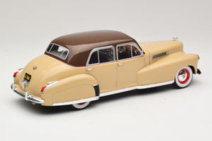 Cadillac Fleetwood Series 60 Special Beež MCG 1:18 MCG18656 Metall - pilt 2/6