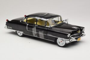 Cadillac Fleetwood Series 60 The Godfather Greenlight 1:18 12949 Metall - pilt 4/6