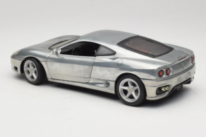 Ferrari 360 Modena Kroomhõbe Hot Wheels 1:18 27774 Metall - pilt 7/8