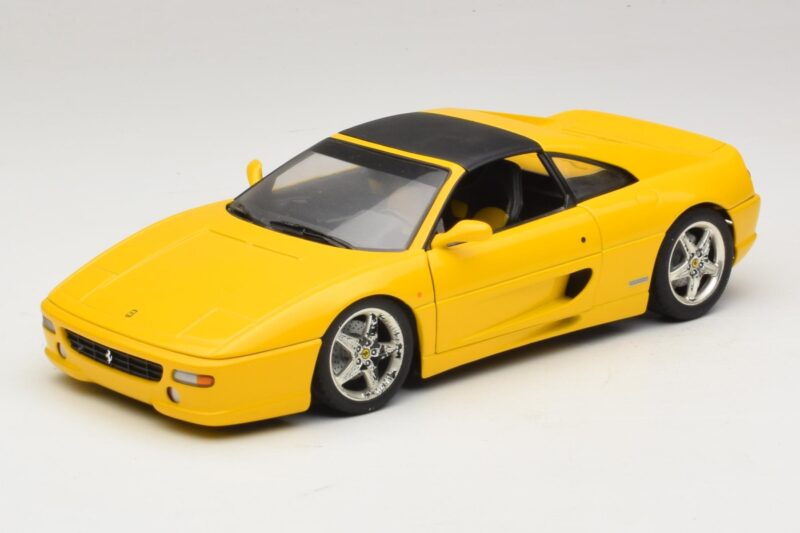 Ferrari F355 Spider Kollane Musta Katusega UT Models 1:18 180074030-P4 Metall