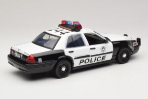 Ford Crown Victoria Police Interceptor The Hangover Movie Greenlight 1:18 12911 Metall - pilt 2/6