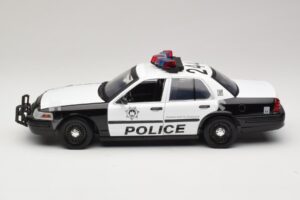 Ford Crown Victoria Police Interceptor The Hangover Movie Greenlight 1:18 12911 Metall - pilt 3/6