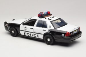 Ford Crown Victoria Police Interceptor The Hangover Movie Greenlight 1:18 12911 Metall - pilt 5/6