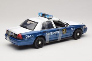 Ford Crown Victoria Police Interceptor The Walking Dead Greenlight 1:18 12957 Metall - pilt 2/6