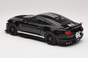 Ford Mustang Shelby GT500 S550 Must IXO 1:18 U18RDC002-FO Metall - pilt 7/8