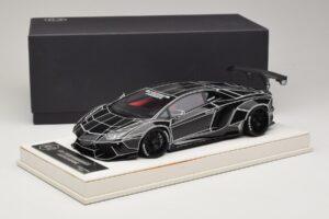 Lamborghini Aventador Liberty Walk TRON Läikiv Must JUC 1:18 J32-14 Vaik - pilt 7/7