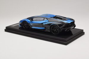Lamborghini Revuelto Blue Black IVY Merit 1:18 REMC040 Vaik - pilt 5/7