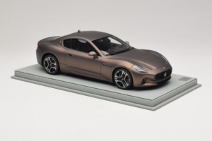 Maserati GranTurismo Trofeo Rame Folgore BBR 1:18 P18240AMAS Vaik - pilt 4/7