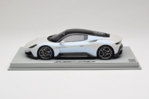 Maserati MC20 Bianco Audace BBR 1:18 P18191AMAS Vaik