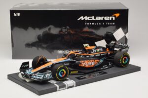 McLaren MCL36 #4 L. Norris Abu Dhabi GP 2022 Minichamps 1:18 537224004 Vaik - pilt 6/7