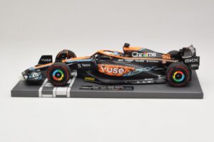 McLaren MCL36 O. Piastri Abu Dhabi Test 2022 Minichamps 1:18 537221828 Vaik - pilt 3/7