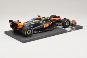 McLaren MCL60 #4 L. Norris 2nd Place Japanese GP 2023 Minichamps 1:18 537233504 Vaik - pilt 2/7