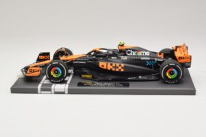 McLaren MCL60 #4 L. Norris 2nd Place Singapore GP 2023 Minichamps 1:18 537233404 Vaik - pilt 3/7