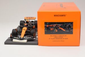 McLaren MCL60 #4 L. Norris 2nd Place Singapore GP 2023 Minichamps 1:18 537233404 Vaik - pilt 6/7