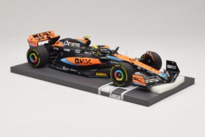 McLaren MCL60 #4 L. Norris Australian GP 2023 Minichamps 1:18 537232104 Vaik - pilt 4/7