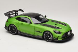 Mercedes AMG GT Black Series C190 Matt Green Metallic Minichamps 1:18 110032022 Metall - pilt 6/8