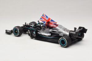 Mercedes AMG Petronas W12 E Performance L. Hamilton Winner British GP 2021 Minichamps 1:18 110211144 Vaik - pilt 5/7