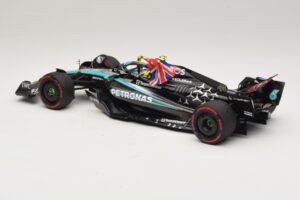 Mercedes AMG Petronas W15 E Performance L. Hamilton Winner British GP 2024 Minichamps 1:18 110241244 Vaik - pilt 5/7