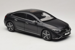 Mercedes EQE V295 Graphite Grey Magno NZG 1:18 B66961108 Metall - pilt 6/8