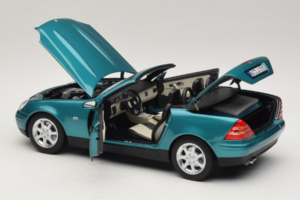 Mercedes SLK R170 Vivianite Green Norev 1:18 183021 Metall - pilt 7/10