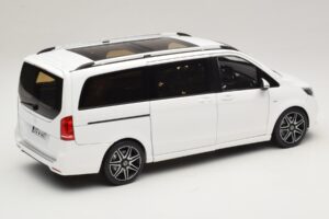 Mercedes V-Class W447 AMG Line Valge Norev 1:18 183876 Metall - pilt 3/8