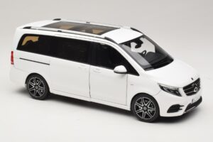 Mercedes V-Class W447 AMG Line Valge Norev 1:18 183876 Metall - pilt 6/8