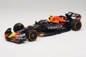 Oracle Red Bull Racing RB18 S. Perez Winner Monaco GP 2022 Minichamps 1:18 110220711 Vaik